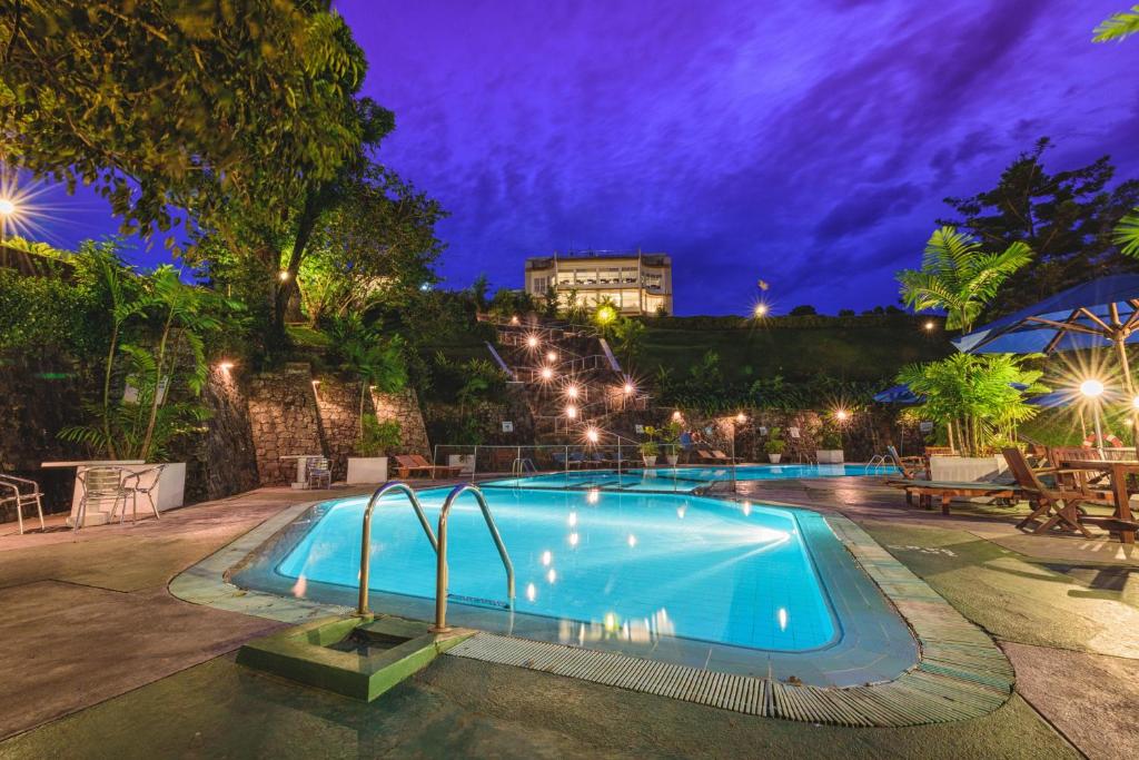 هتل Hotel Topaz