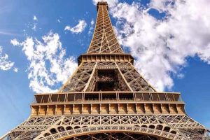 Travel-to-France-800x580